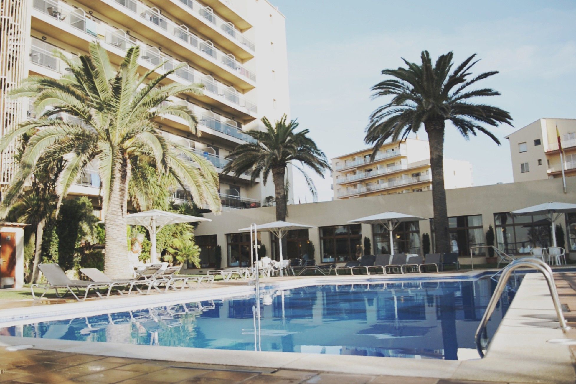 Hotel Monterrey Roses By Pierre & Vacances Esterno foto